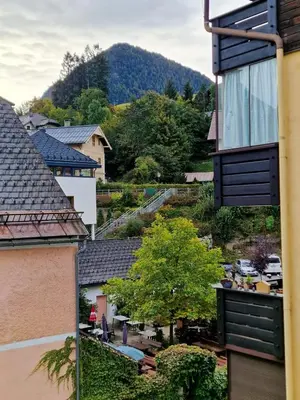 Ein allgemeiner Bergblick oder ein Berglick von der Ferienwohnung aus