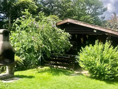Ein Garten an der Unterkunft Ferienwohnung Kendlbacher