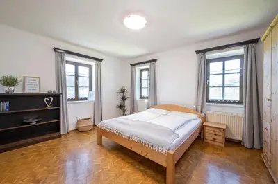 Ein Bett oder Betten in einem Zimmer der Unterkunft NEUHOFGUT I exklusiv und privat!