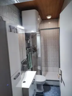 Ein Badezimmer in der Unterkunft Zentrale Lage in Bad Ischl - Top 4