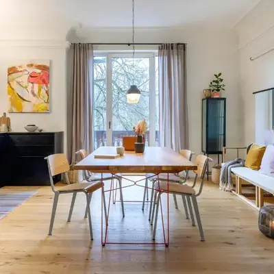 Design-Apartment mit Terrasse & Abendsonne I 71 m2 in alter Villa im Almtal I Parkplatz inklusive