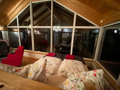 Ein Bett oder Betten in einem Zimmer der Unterkunft Atelier mit Bergblick