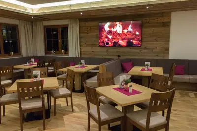 TV/Unterhaltungsangebot in der Unterkunft Hotel Starjet
