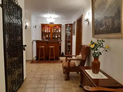 Ein Sitzbereich in der Unterkunft Ferienwohnung Felicitas mit Sauna by Appartementhaus Theresia