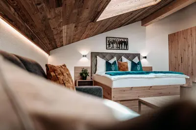 Ein Sitzbereich in der Unterkunft Tanners Chalet Apartments