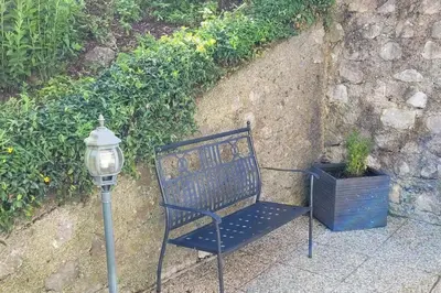 Ein Garten an der Unterkunft Wohnung mit Garten, Sauna und Infrarotkabine