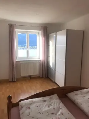 Ein Bett oder Betten in einem Zimmer der Unterkunft Ferienwohnung Lechnerhof