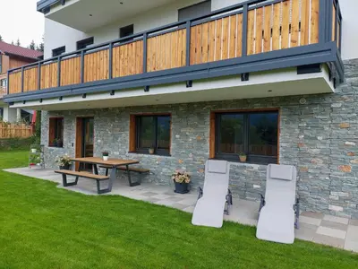 Das Gebäude in dem sich die Ferienwohnung befindet