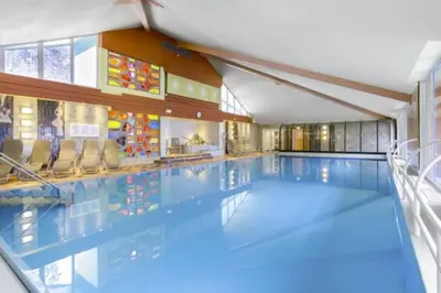 Der Swimmingpool an oder in der Nähe von Alpine Club Apartement für 6 Personen