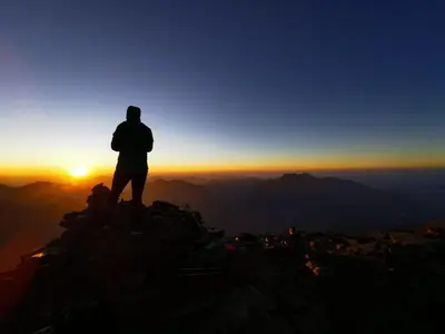 Blick auf den Sonnenuntergang/Sonnenaufgang von der Ferienwohnung aus oder aus der Nähe