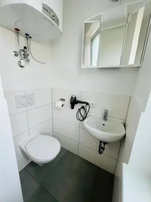 Ein Badezimmer in der Unterkunft Jainzen Einzimmerferienwohnung mitten im Zentrum