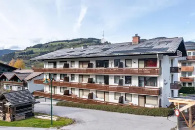 Ein allgemeiner Bergblick oder ein Berglick von der Ferienwohnung aus