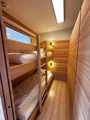 Ein Bett oder Betten in einem Zimmer der Unterkunft Large Family Apartment Katschberg, Ski-in/o, Sauna, Pool