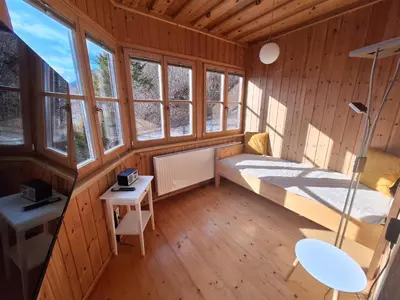 Ein Sitzbereich in der Unterkunft Ladner am See