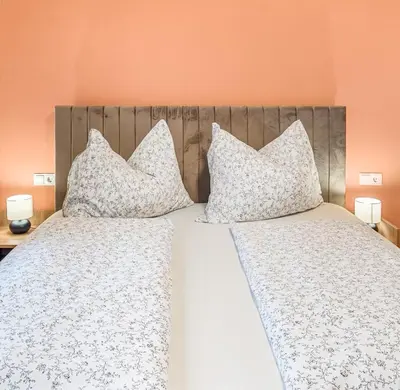 Ein Bett oder Betten in einem Zimmer der Unterkunft Hallstatt Lakeside Top 1