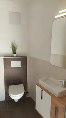 Ein Badezimmer in der Unterkunft Ferienwohnung Claudia mit Terrasse