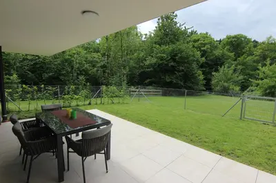 Ein Garten an der Unterkunft Ferien im grünen Reiterndorf